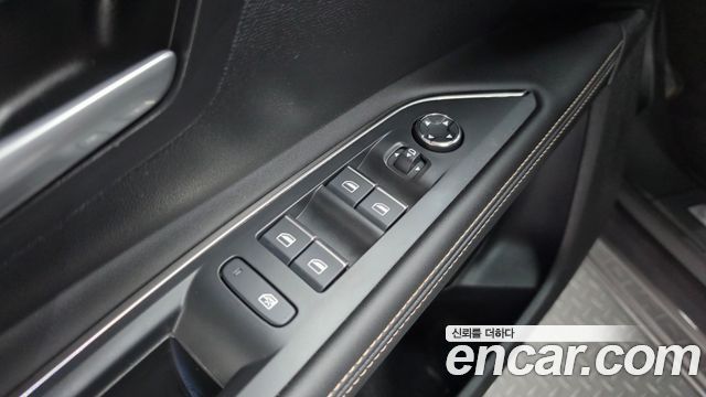 Peugeot 5008 2021 — photo 39