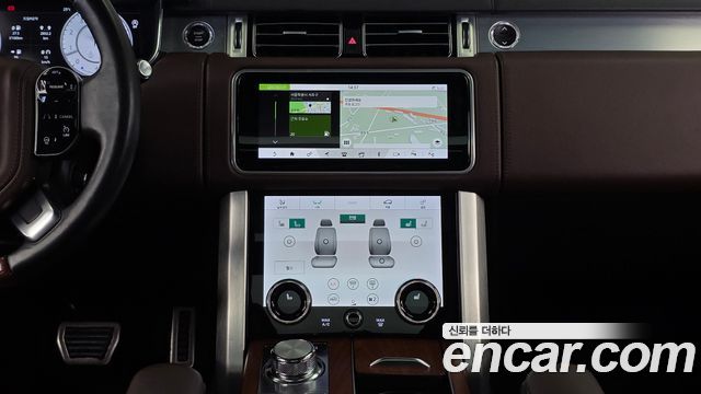 Land Rover Range Rover 2021 — photo 20