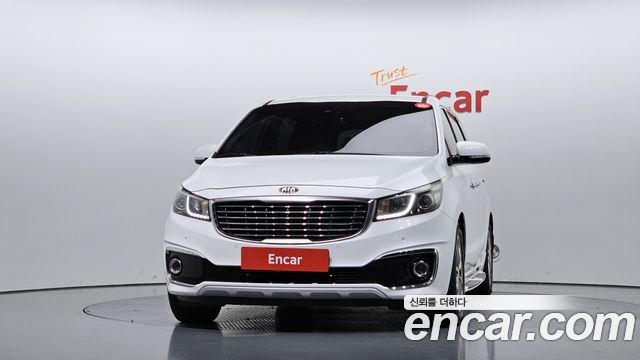 Kia Canival 2018 — photo 3