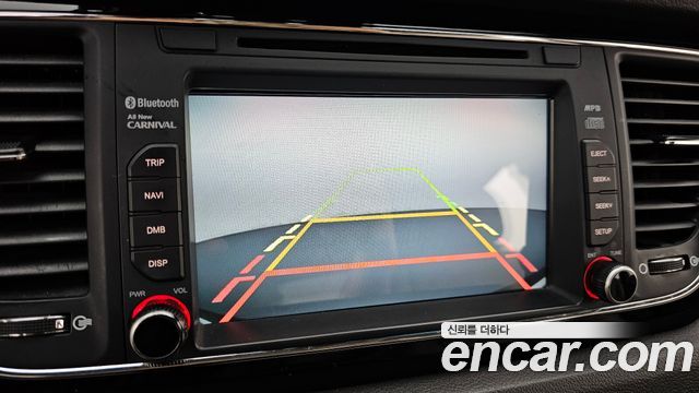 Kia Canival 2018 — photo 21