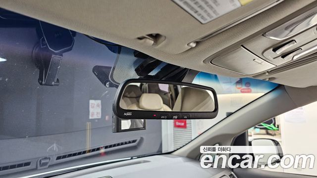 Kia Canival 2018 — photo 22