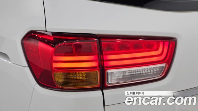 Kia Canival 2018 — photo 9