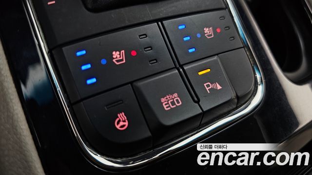 Kia Canival 2018 — photo 28