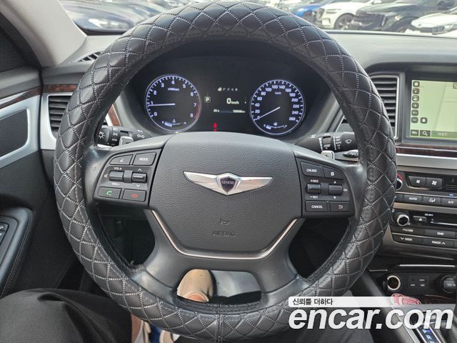 Hyundai Genesis 2016 — photo 8