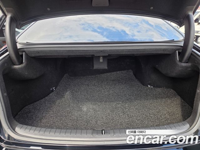 Hyundai Genesis 2016 — photo 16