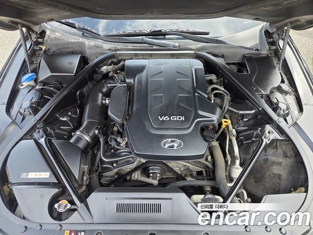 Hyundai Genesis 2016 — photo 18