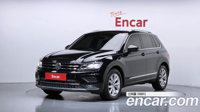 Volkswagen Tiguan 2018 — photo 1