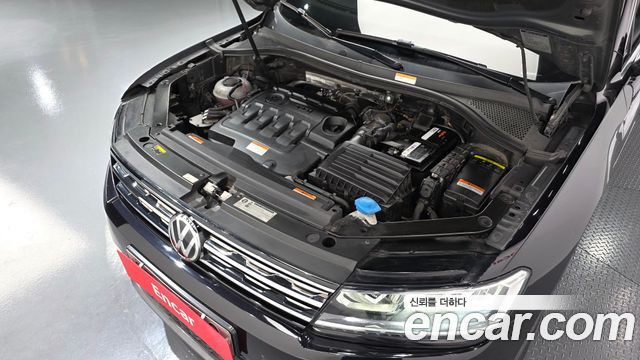 Volkswagen Tiguan 2018 — photo 6