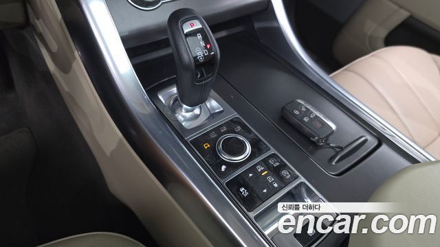 Land Rover Range Rover Sport 2015 — photo 12