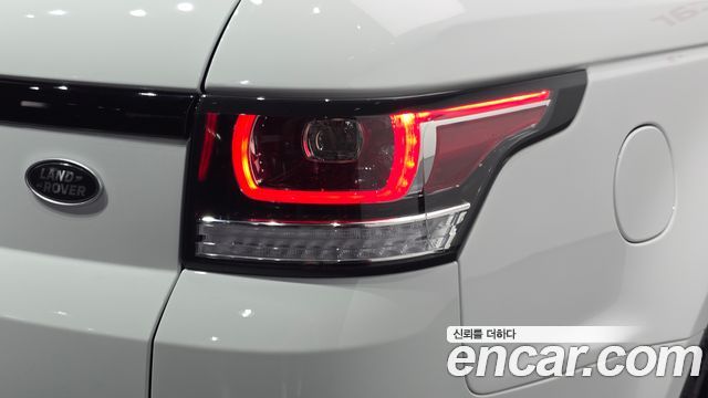 Land Rover Range Rover Sport 2015 — photo 9