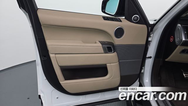 Land Rover Range Rover Sport 2015 — photo 14
