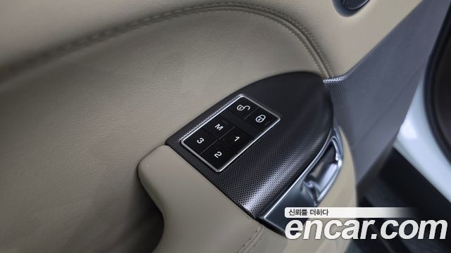 Land Rover Range Rover Sport 2015 — photo 28
