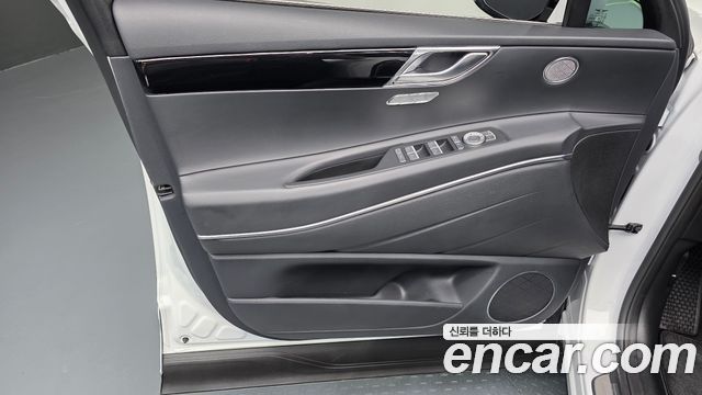 Genesis GV80 2024 — photo 14