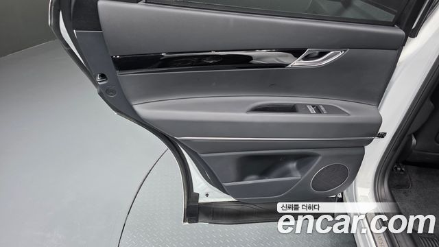 Genesis GV80 2024 — photo 15