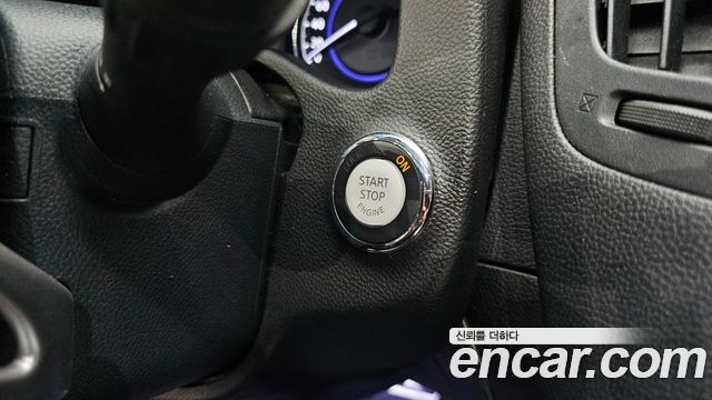 Infiniti Q60 2014 — photo 30