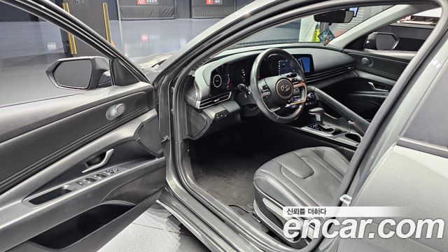 Hyundai AVANTE 2021 — photo 10