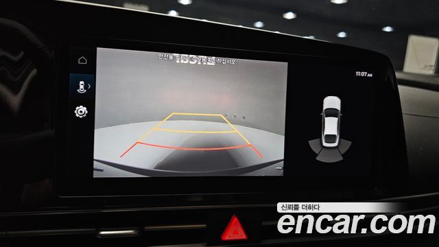 Hyundai AVANTE 2021 — photo 17
