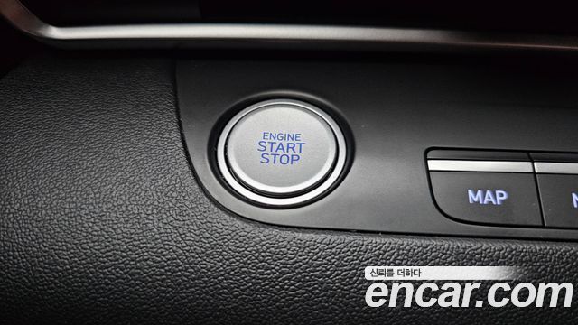 Hyundai AVANTE 2021 — photo 19