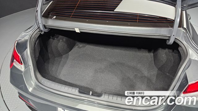 Hyundai AVANTE 2021 — photo 20