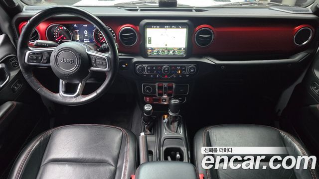 Jeep Wrangler 2019 — photo 10