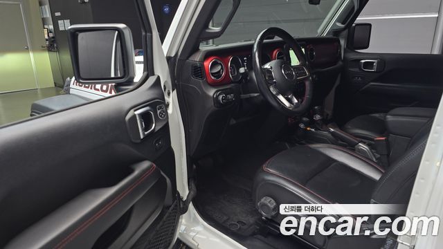 Jeep Wrangler 2019 — photo 13