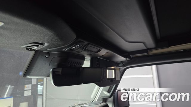 Jeep Wrangler 2019 — photo 32