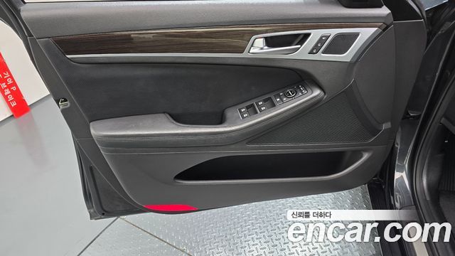 Genesis G80 2020 — photo 14
