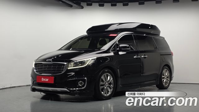 Kia Canival 2017 — photo 32
