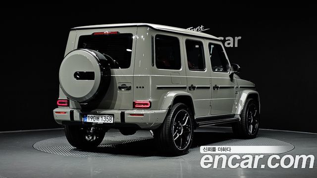 Mercedes-Benz G-Class 2027 — photo 2
