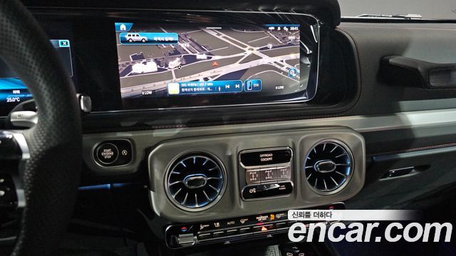 Mercedes-Benz G-Class 2027 — photo 17
