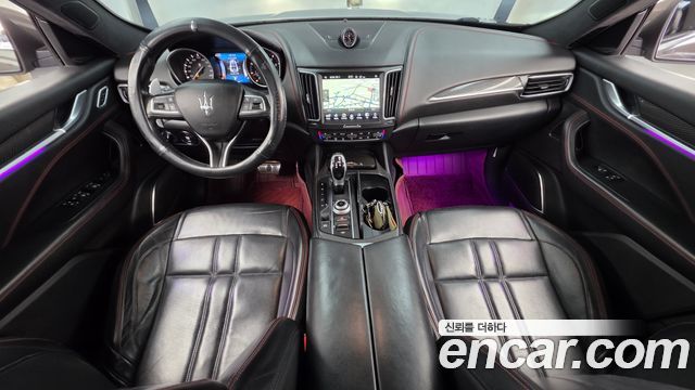 Maserati Levante 2017 — photo 10