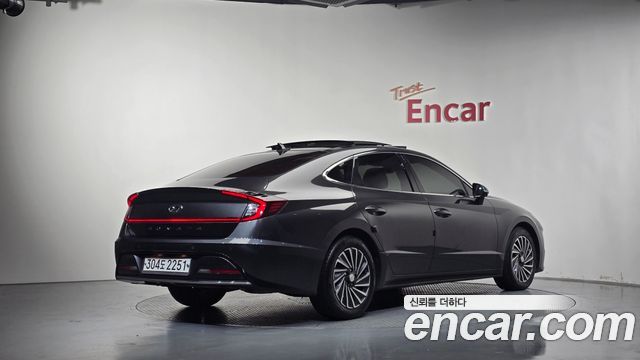 Hyundai Sonata 2021 — photo 2