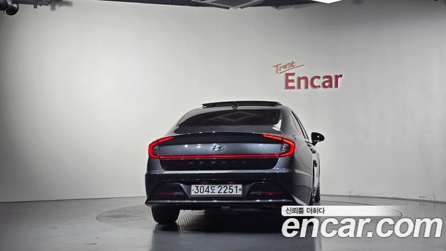 Hyundai Sonata 2021 — photo 4