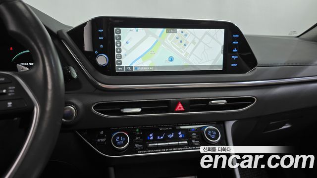 Hyundai Sonata 2021 — photo 12