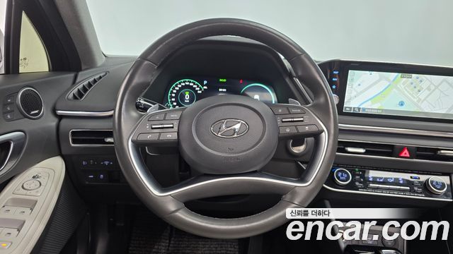 Hyundai Sonata 2021 — photo 13