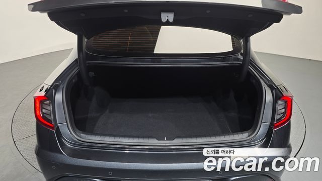 Hyundai Sonata 2021 — photo 18