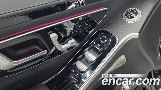 Mercedes-Benz S-Class 2022 — photo 11