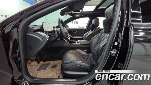 Mercedes-Benz S-Class 2022 — photo 12