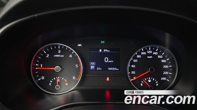 Kia Sportage 2019 — photo 8