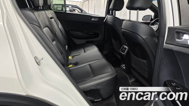 Kia Sportage 2019 — photo 12
