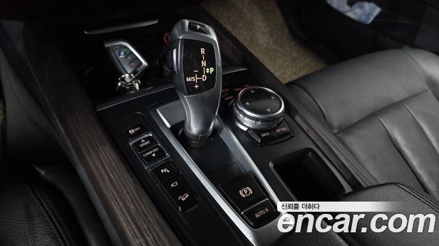 BMW X5 2014 — photo 9