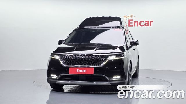 Kia Canival 2022 — photo 3