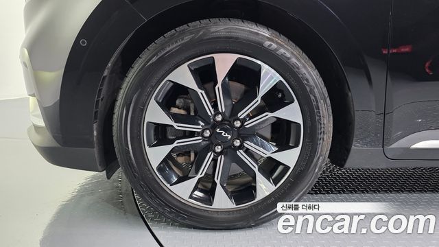 Kia Canival 2022 — photo 5