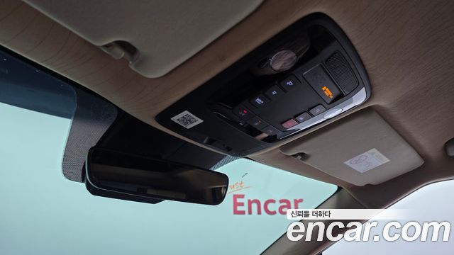 Kia Canival 2022 — photo 31