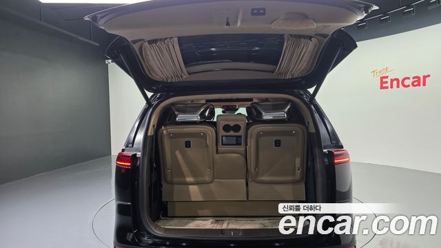 Kia Canival 2022 — photo 35
