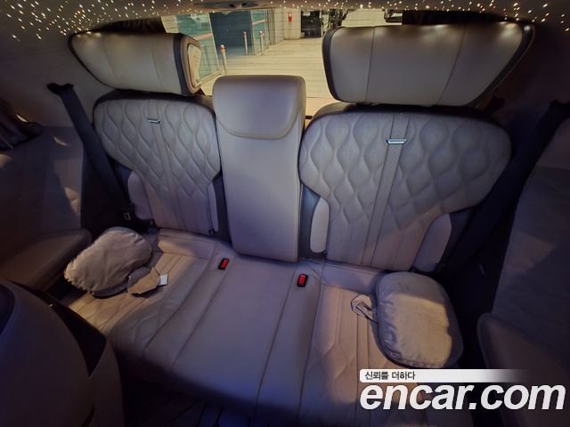 Kia Canival 2022 — photo 36
