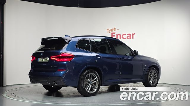 BMW X3 2021 — photo 2