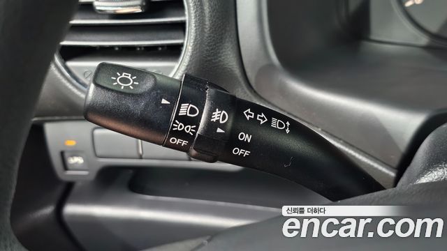 Kia Carens 2011 — photo 28