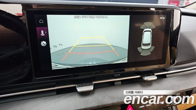 Kia Canival 2023 — photo 15