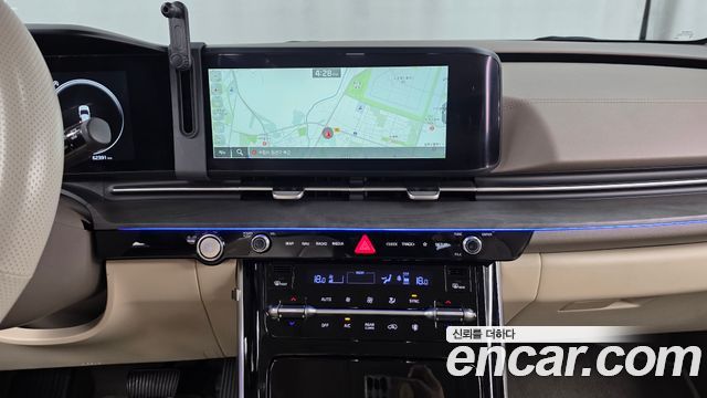 Kia Canival 2023 — photo 20